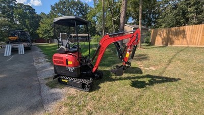 TYPHON Mini Excavator