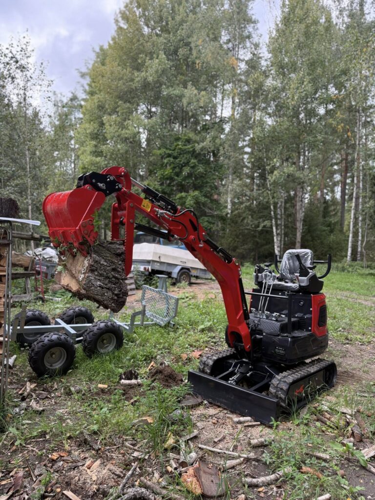 TYPHON Mini Excavator