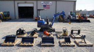 TERROR XI Mini Excavator Digger 13.5hp Gas B&S EPA Engine with 14 Attachments - Image 2