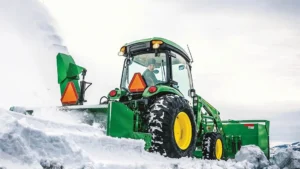 John Deere 4066R Compact Utility Tractor - Image 3