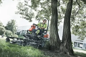 HUSQVARNA P 525DX with cabin – HUSQVARNA - Image 5