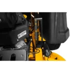 PRO X 648 – COMMERCIAL STAND-ON MOWER – Cub Cadet - Image 3