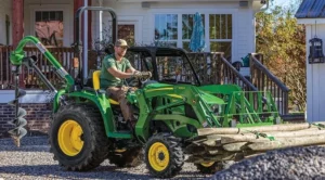 John Deere 3025E Compact Utility Tractor - Image 7