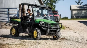 John Deere XUV 835M Gator™ Utility Vehicle - Image 3