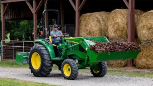 John Deere 4044M Compact Utility Tractor - Image 4