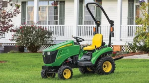 John Deere 1023E Sub-Compact Tractor - Image 10