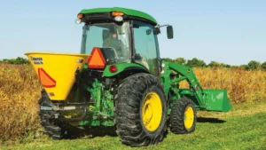 John Deere 4066R Compact Utility Tractor - Image 2