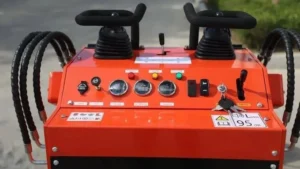 TYPHON STOMP Tracked Mini Skid Steer Loader, 22.1 hp Honda GX690 Gas - Image 4
