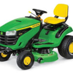 John Deere S220 Lawn Tractor, 42-in. Deck