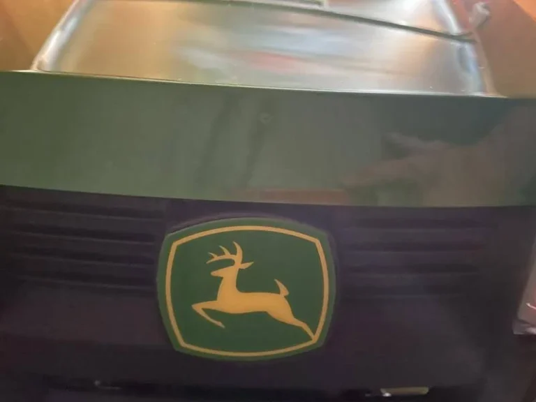 S100 Lawn Tractor
