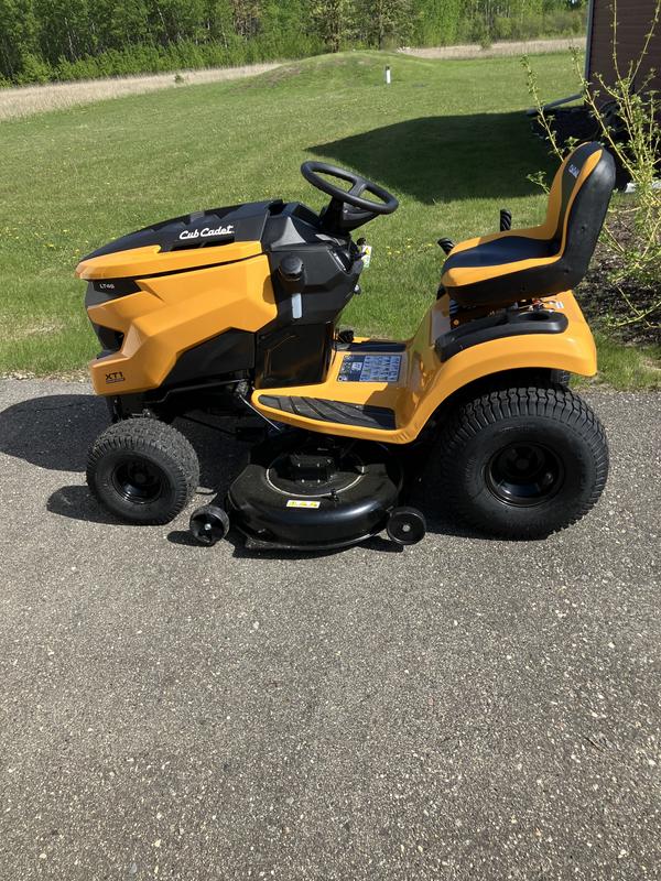 S100 Lawn Tractor