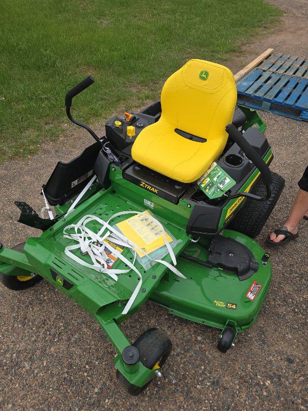 S100 Lawn Tractor